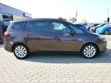 Opel Zafira bei Gebrauchtwagen.expert - Abbildung (2 / 15)
