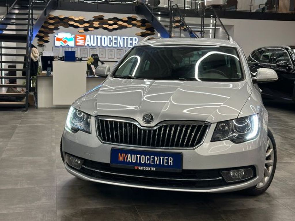 Skoda Superb bei Gebrauchtwagen.expert - Hauptabbildung Skoda Superb bei Gebrauchtwagen.expert - Hauptabbildung