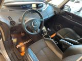 Renault Espace bei Gebrauchtwagen.expert - Abbildung (10 / 15)