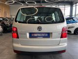 VW Touran bei Gebrauchtwagen.expert - Abbildung (5 / 15)