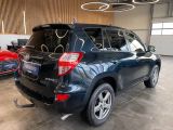 Toyota RAV 4 bei Gebrauchtwagen.expert - Abbildung (5 / 15)