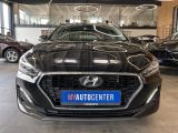 Hyundai i30 cw bei Gebrauchtwagen.expert - Abbildung (2 / 15)