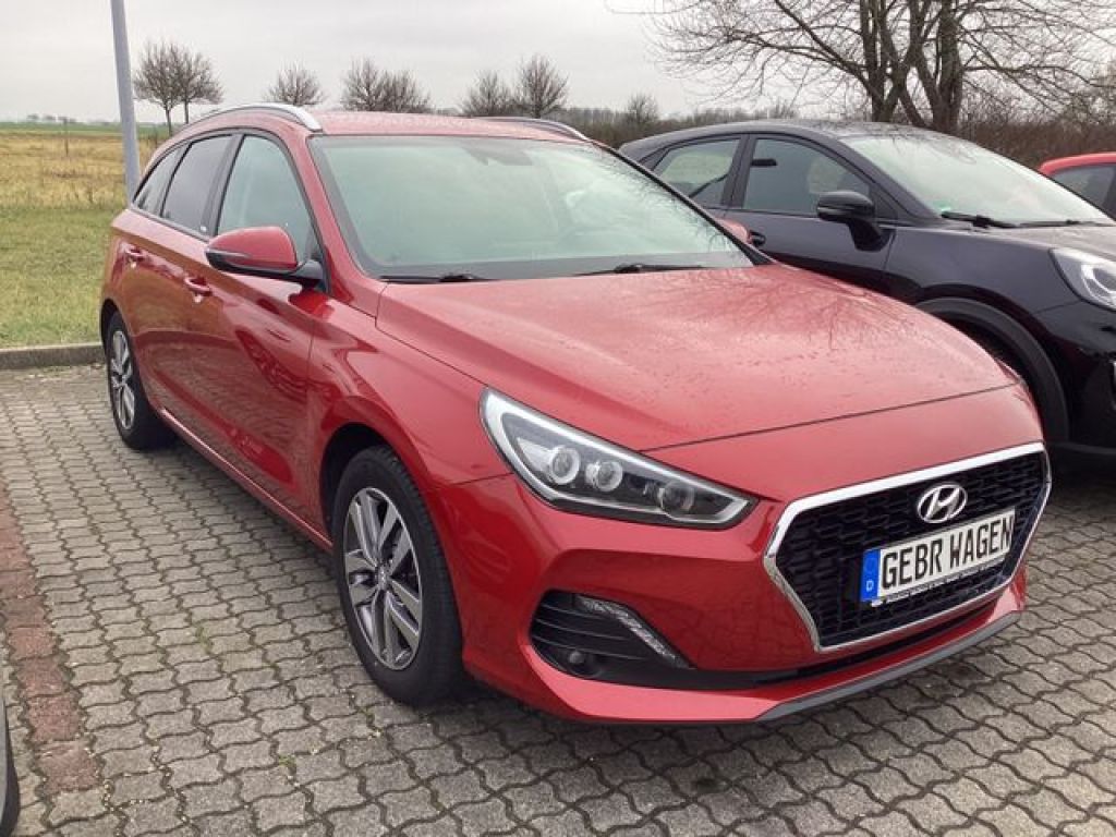 Hyundai i30 cw bei Gebrauchtwagen.expert - Hauptabbildung Hyundai i30 cw bei Gebrauchtwagen.expert - Hauptabbildung