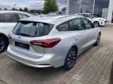 Ford Focus Turnier bei Gebrauchtwagen.expert - Abbildung (4 / 15)