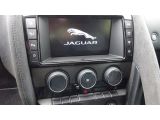 Jaguar F-Type bei Gebrauchtwagen.expert - Abbildung (12 / 15) Jaguar F-Type bei Gebrauchtwagen.expert - Abbildung (12 / 15)
