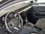 VW Passat bei Gebrauchtwagen.expert - Abbildung (3 / 15)