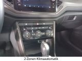 VW T-Roc bei Gebrauchtwagen.expert - Abbildung (10 / 15)