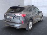 Ford Kuga bei Gebrauchtwagen.expert - Abbildung (4 / 15) Ford Kuga bei Gebrauchtwagen.expert - Abbildung (4 / 15)