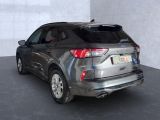 Ford Kuga bei Gebrauchtwagen.expert - Abbildung (3 / 15) Ford Kuga bei Gebrauchtwagen.expert - Abbildung (3 / 15)
