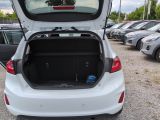 Ford Fiesta bei Gebrauchtwagen.expert - Abbildung (13 / 15) Ford Fiesta bei Gebrauchtwagen.expert - Abbildung (13 / 15)