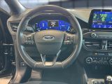 Ford Focus ST bei Gebrauchtwagen.expert - Abbildung (13 / 15) Ford Focus ST bei Gebrauchtwagen.expert - Abbildung (13 / 15)