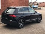 VW Tiguan bei Gebrauchtwagen.expert - Abbildung (2 / 11)