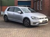 VW Golf VII bei Gebrauchtwagen.expert - Abbildung (2 / 8)