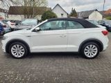 VW T-Roc bei Gebrauchtwagen.expert - Abbildung (3 / 10) VW T-Roc bei Gebrauchtwagen.expert - Abbildung (3 / 10)