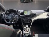 Kia Ceed bei Gebrauchtwagen.expert - Abbildung (14 / 15) Kia Ceed bei Gebrauchtwagen.expert - Abbildung (14 / 15)