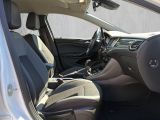 Opel Astra bei Gebrauchtwagen.expert - Abbildung (10 / 15)