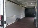 Ford 350 Trend bei Gebrauchtwagen.expert - Abbildung (9 / 15)