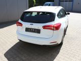Ford Focus bei Gebrauchtwagen.expert - Abbildung (9 / 15)