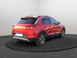 VW T-Roc bei Gebrauchtwagen.expert - Abbildung (6 / 15) VW T-Roc bei Gebrauchtwagen.expert - Abbildung (6 / 15)