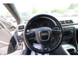 Audi A4 bei Gebrauchtwagen.expert - Abbildung (10 / 14) Audi A4 bei Gebrauchtwagen.expert - Abbildung (10 / 14)