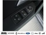 Dacia Duster bei Gebrauchtwagen.expert - Abbildung (14 / 15) Dacia Duster bei Gebrauchtwagen.expert - Abbildung (14 / 15)