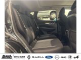 Nissan Qashqai bei Gebrauchtwagen.expert - Abbildung (4 / 15)