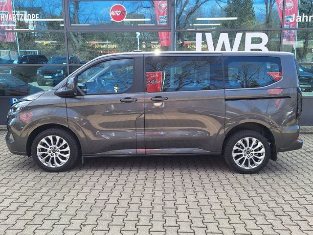 Ford Tourneo bei Gebrauchtwagen.expert - Hauptabbildung Ford Tourneo bei Gebrauchtwagen.expert - Hauptabbildung