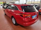 Opel Astra bei Gebrauchtwagen.expert - Abbildung (8 / 15)