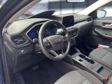 Ford Kuga bei Gebrauchtwagen.expert - Abbildung (13 / 15) Ford Kuga bei Gebrauchtwagen.expert - Abbildung (13 / 15)