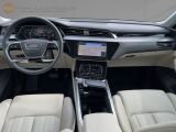 Audi e-tron bei Gebrauchtwagen.expert - Abbildung (10 / 15)