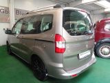 Ford Tourneo bei Gebrauchtwagen.expert - Abbildung (5 / 10)