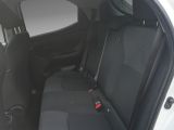 Toyota Yaris bei Gebrauchtwagen.expert - Abbildung (14 / 15) Toyota Yaris bei Gebrauchtwagen.expert - Abbildung (14 / 15)