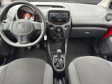 Toyota Aygo bei Gebrauchtwagen.expert - Abbildung (10 / 15)