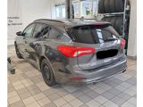Ford Focus Turnier bei Gebrauchtwagen.expert - Abbildung (3 / 6)
