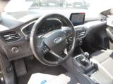 Ford Focus Turnier bei Gebrauchtwagen.expert - Abbildung (5 / 15)