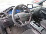 Ford Kuga bei Gebrauchtwagen.expert - Abbildung (5 / 15) Ford Kuga bei Gebrauchtwagen.expert - Abbildung (5 / 15)