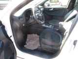 Ford Kuga bei Gebrauchtwagen.expert - Abbildung (12 / 15)