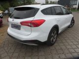 Ford Focus Turnier bei Gebrauchtwagen.expert - Abbildung (3 / 15)
