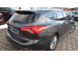 Ford Focus Turnier bei Gebrauchtwagen.expert - Abbildung (3 / 15)