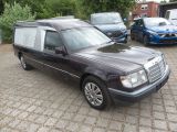 Mercedes-Benz 124 bei Gebrauchtwagen.expert - Abbildung (4 / 15)