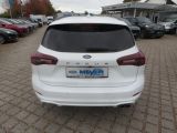 Ford Focus Turnier bei Gebrauchtwagen.expert - Abbildung (3 / 15)