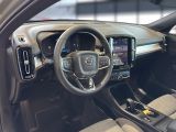 Volvo XC 40 bei Gebrauchtwagen.expert - Abbildung (9 / 15) Volvo XC 40 bei Gebrauchtwagen.expert - Abbildung (9 / 15)
