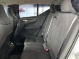 Volvo XC 40 Momentum bei Gebrauchtwagen.expert - Abbildung (10 / 15)