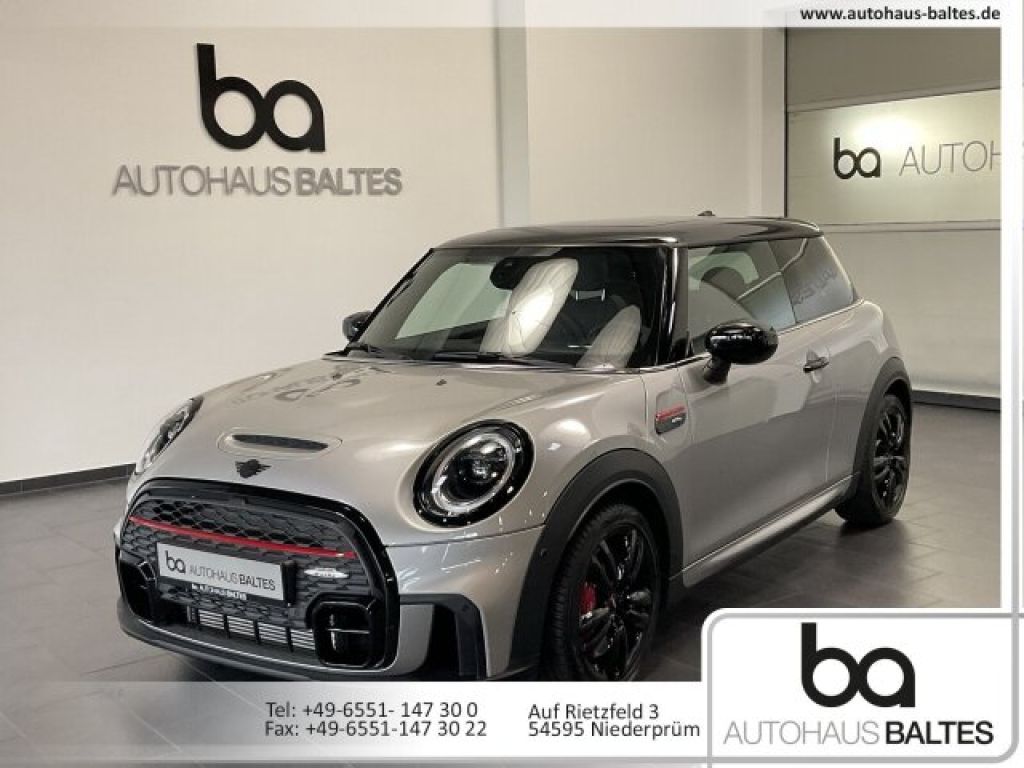 Mini John Cooper Works bei Gebrauchtwagen.expert - Hauptabbildung Mini John Cooper Works bei Gebrauchtwagen.expert - Hauptabbildung