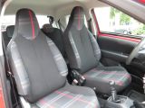 Peugeot 108 bei Gebrauchtwagen.expert - Abbildung (7 / 10)