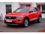 VW T-Roc bei Gebrauchtwagen.expert - Abbildung (2 / 15) VW T-Roc bei Gebrauchtwagen.expert - Abbildung (2 / 15)