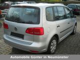 VW Touran bei Gebrauchtwagen.expert - Abbildung (3 / 13)