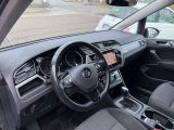 VW Touran bei Gebrauchtwagen.expert - Abbildung (11 / 15) VW Touran bei Gebrauchtwagen.expert - Abbildung (11 / 15)