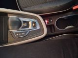 Renault Captur bei Gebrauchtwagen.expert - Abbildung (13 / 15) Renault Captur bei Gebrauchtwagen.expert - Abbildung (13 / 15)
