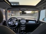 Mini Cooper Clubman bei Gebrauchtwagen.expert - Abbildung (13 / 15)